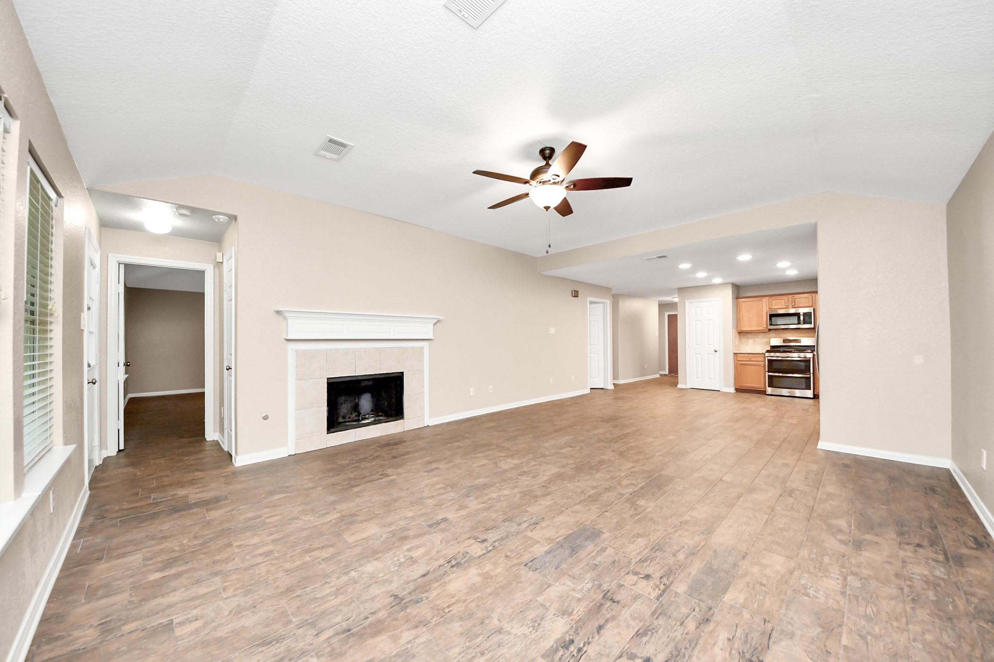 14610 Hazy Ridge Lane Property Photo 14