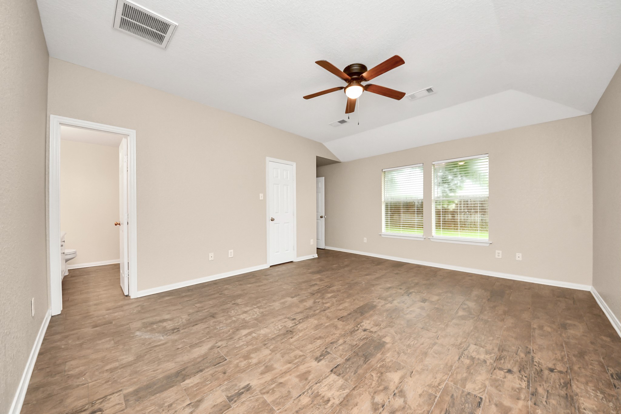 14610 Hazy Ridge Lane Property Photo 21
