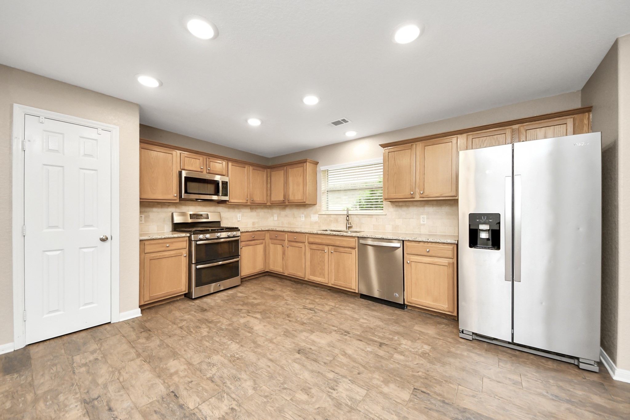 14610 Hazy Ridge Lane Property Photo 29