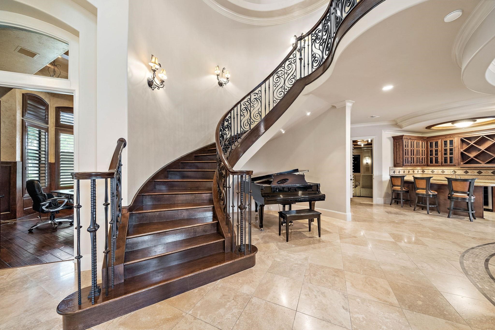 12 Retreat Boulevard Property Photo 10