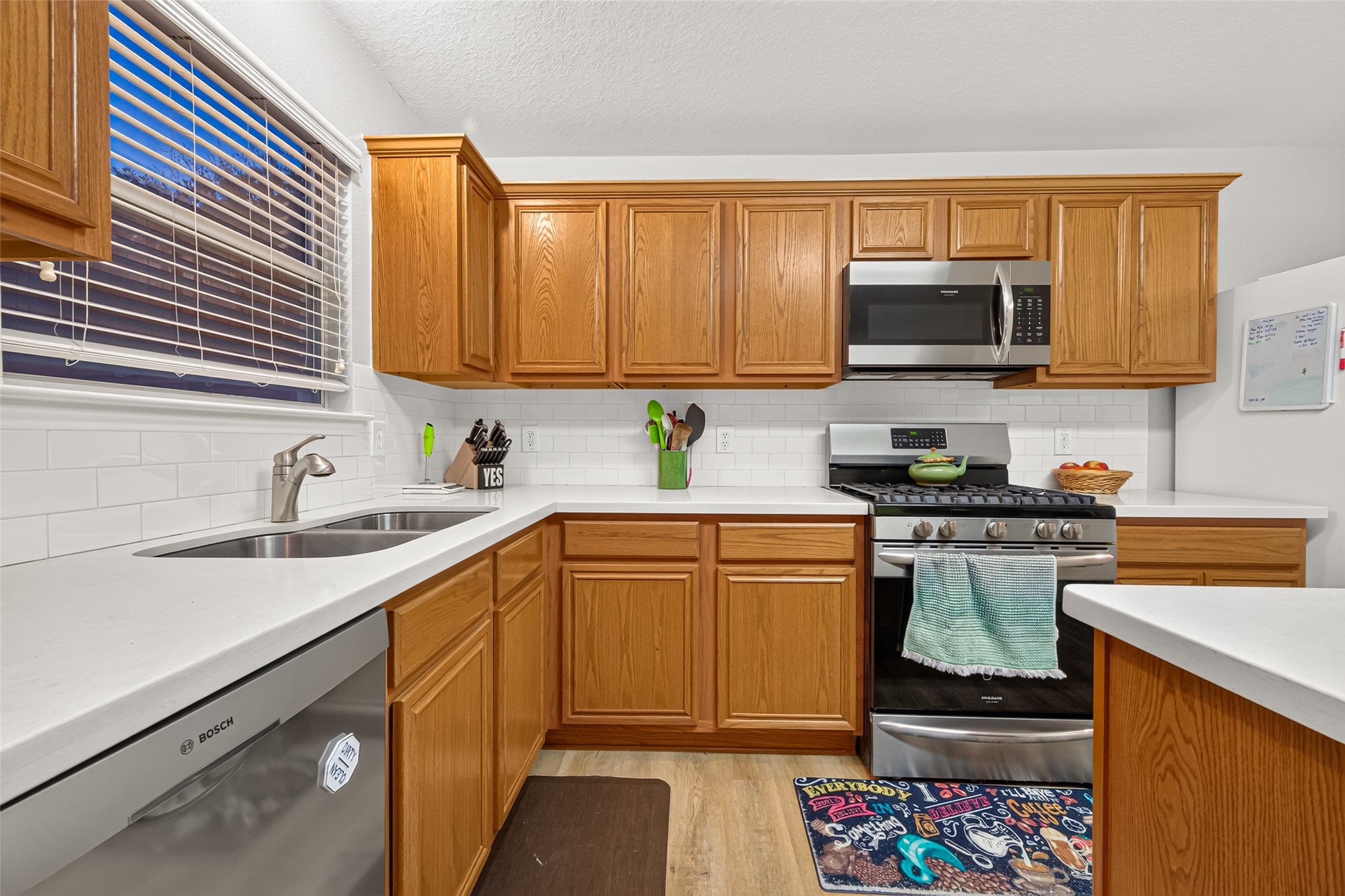 20227 Stonegrove Court Property Photo 21
