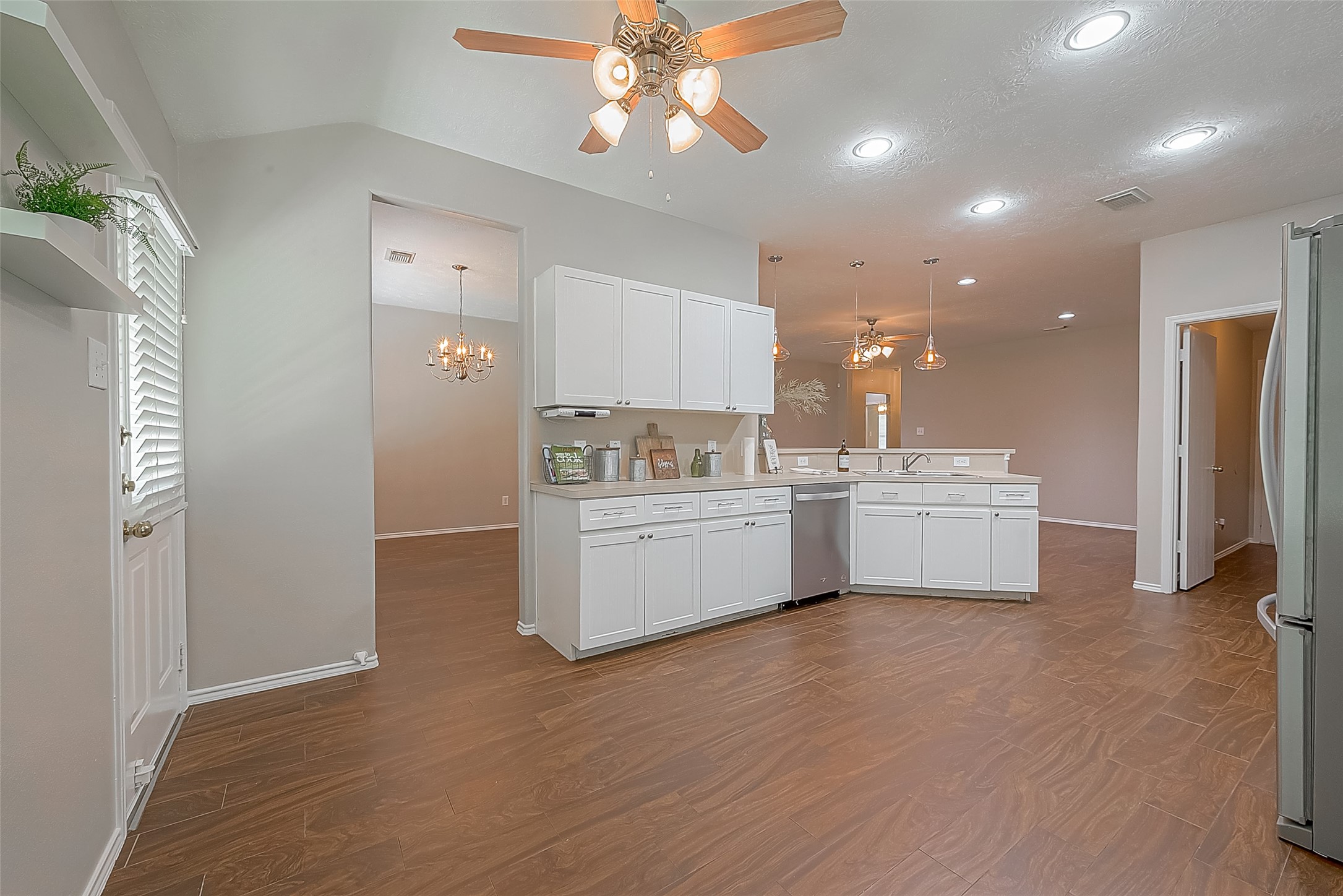 11 Yarrowdale Court Property Photo 9