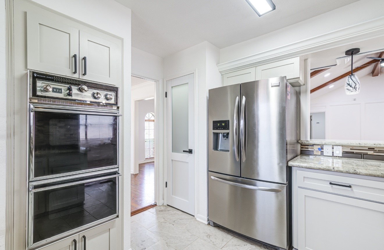 12531 Rocky Knoll Drive Property Photo 12