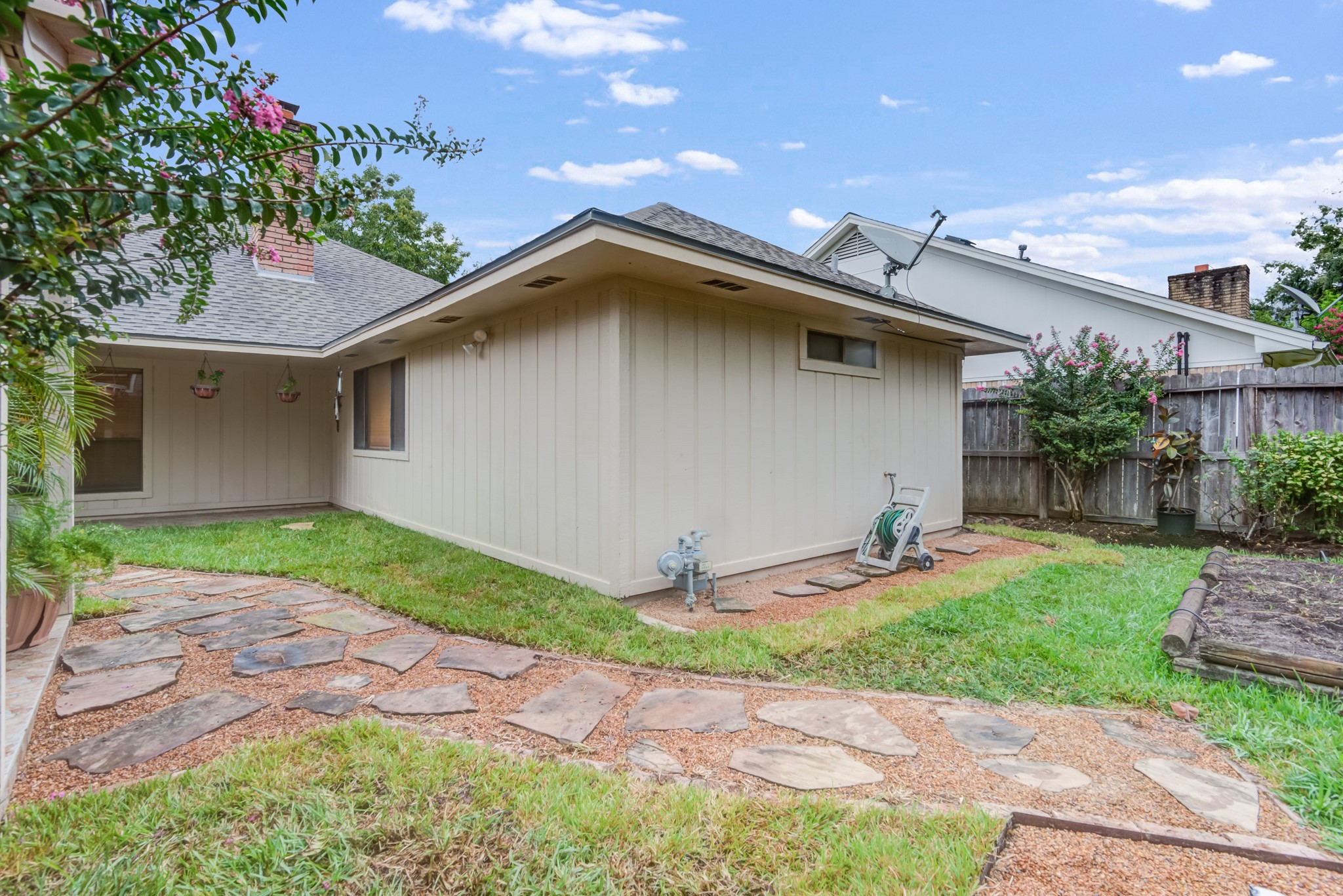 12531 Rocky Knoll Drive Property Photo 27