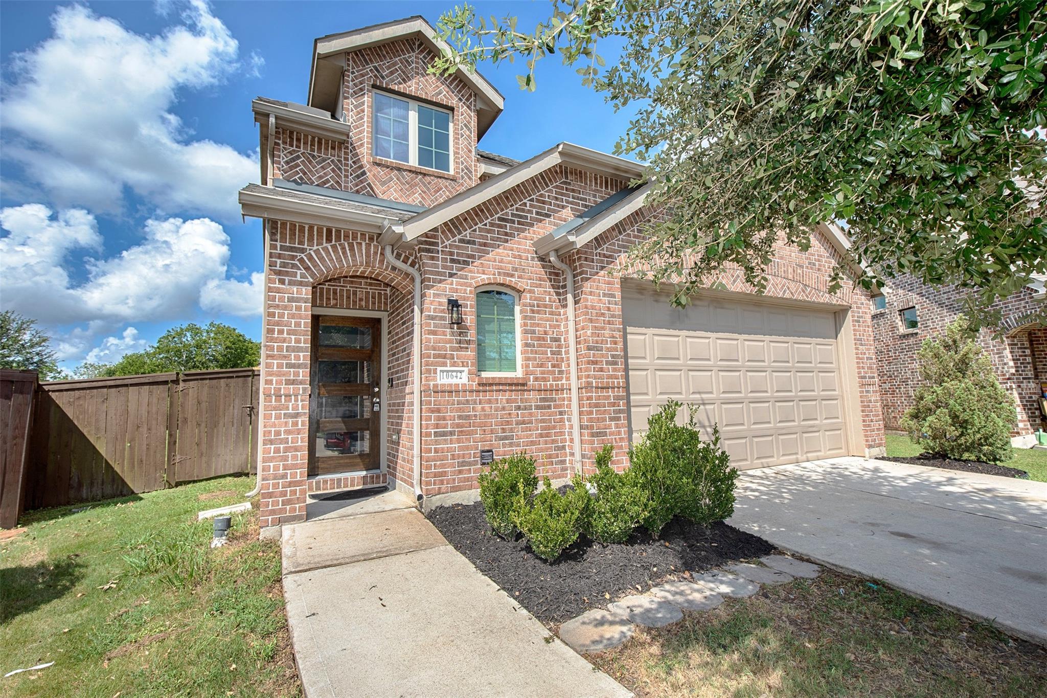 10642 Wagner Street, Iowa Colony TX 77583 Property Photo 1