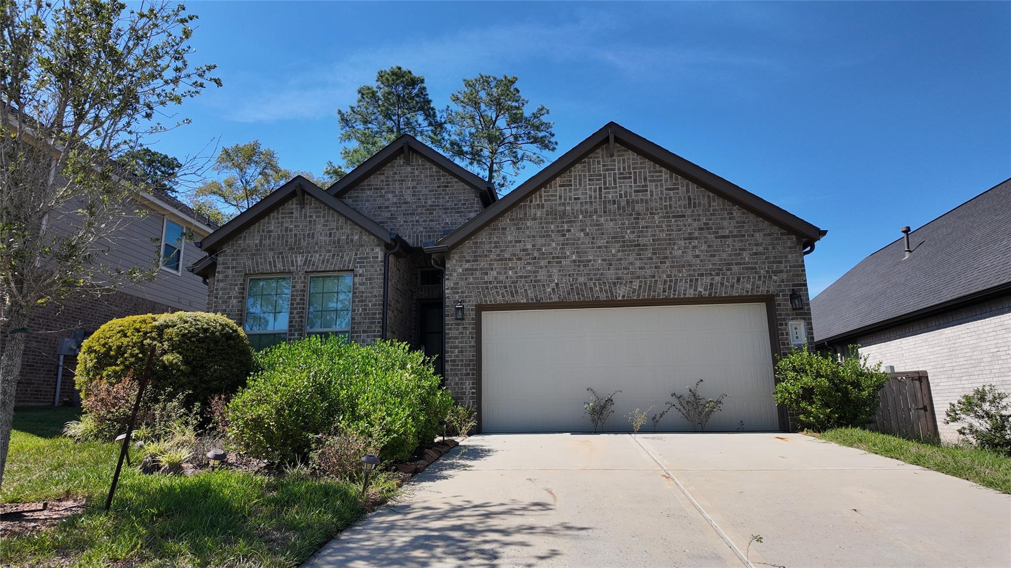619 Spotted Sunfish Drive Property Photo 1