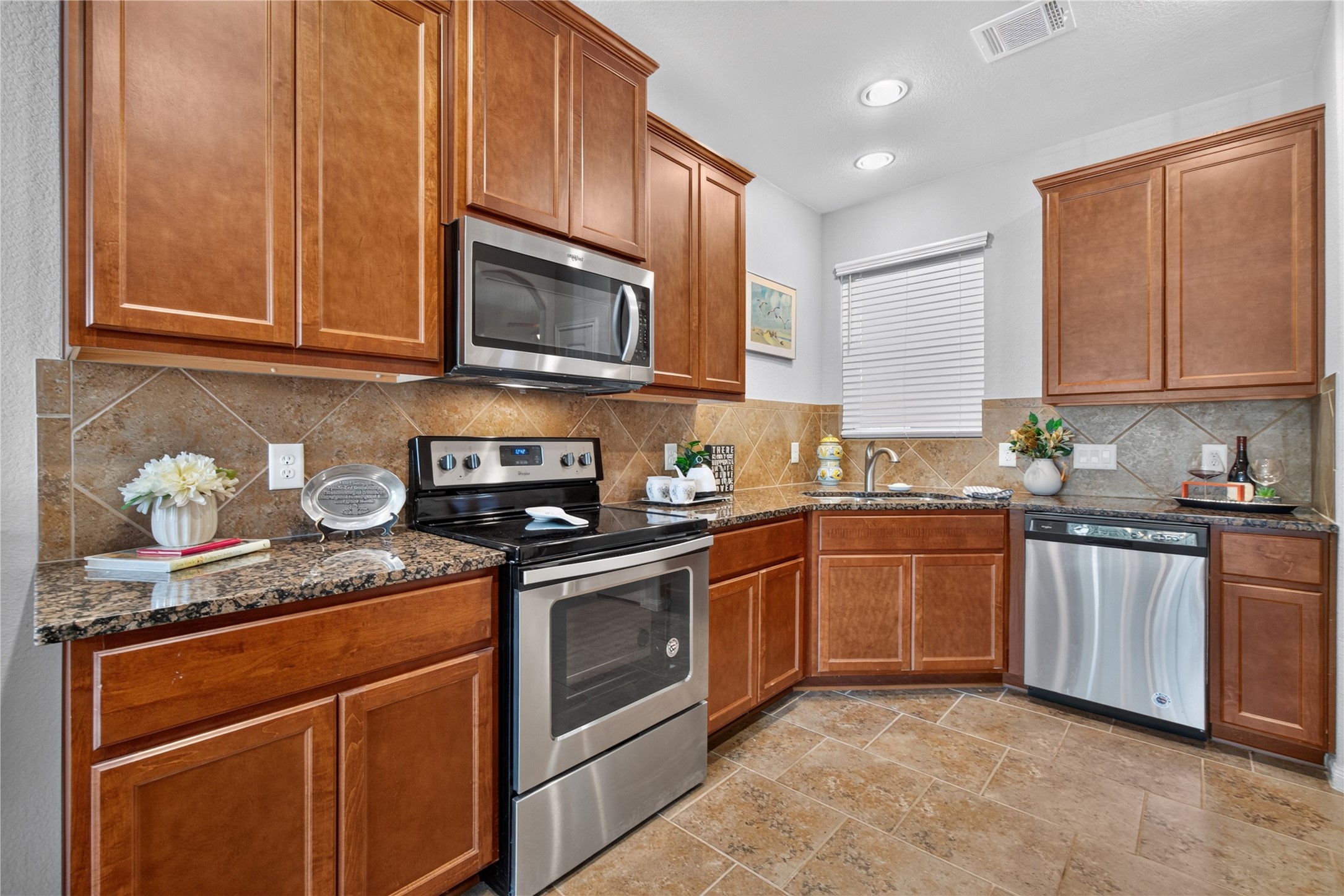11231 Burning Tree Drive Property Photo 13