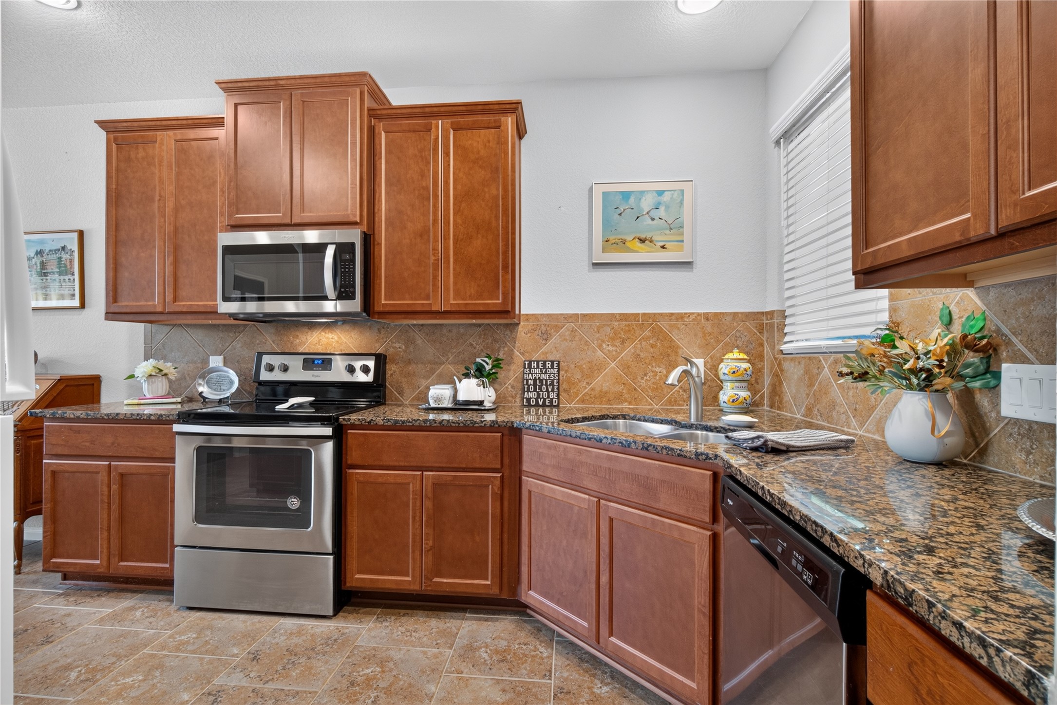 11231 Burning Tree Drive Property Photo 14