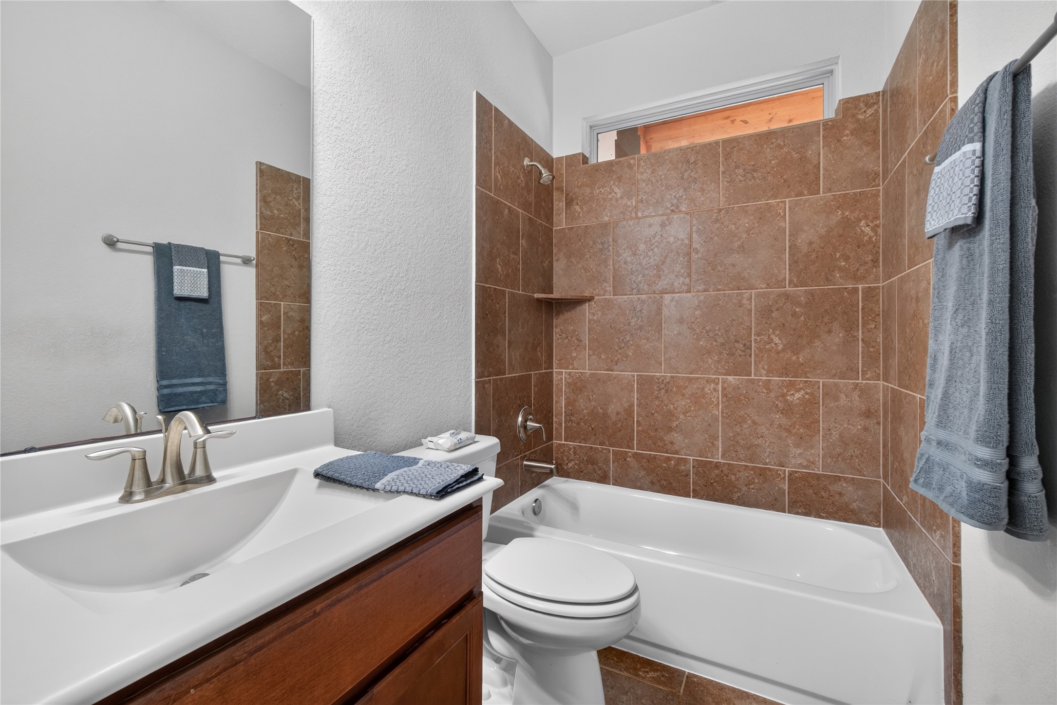 11231 Burning Tree Drive Property Photo 17