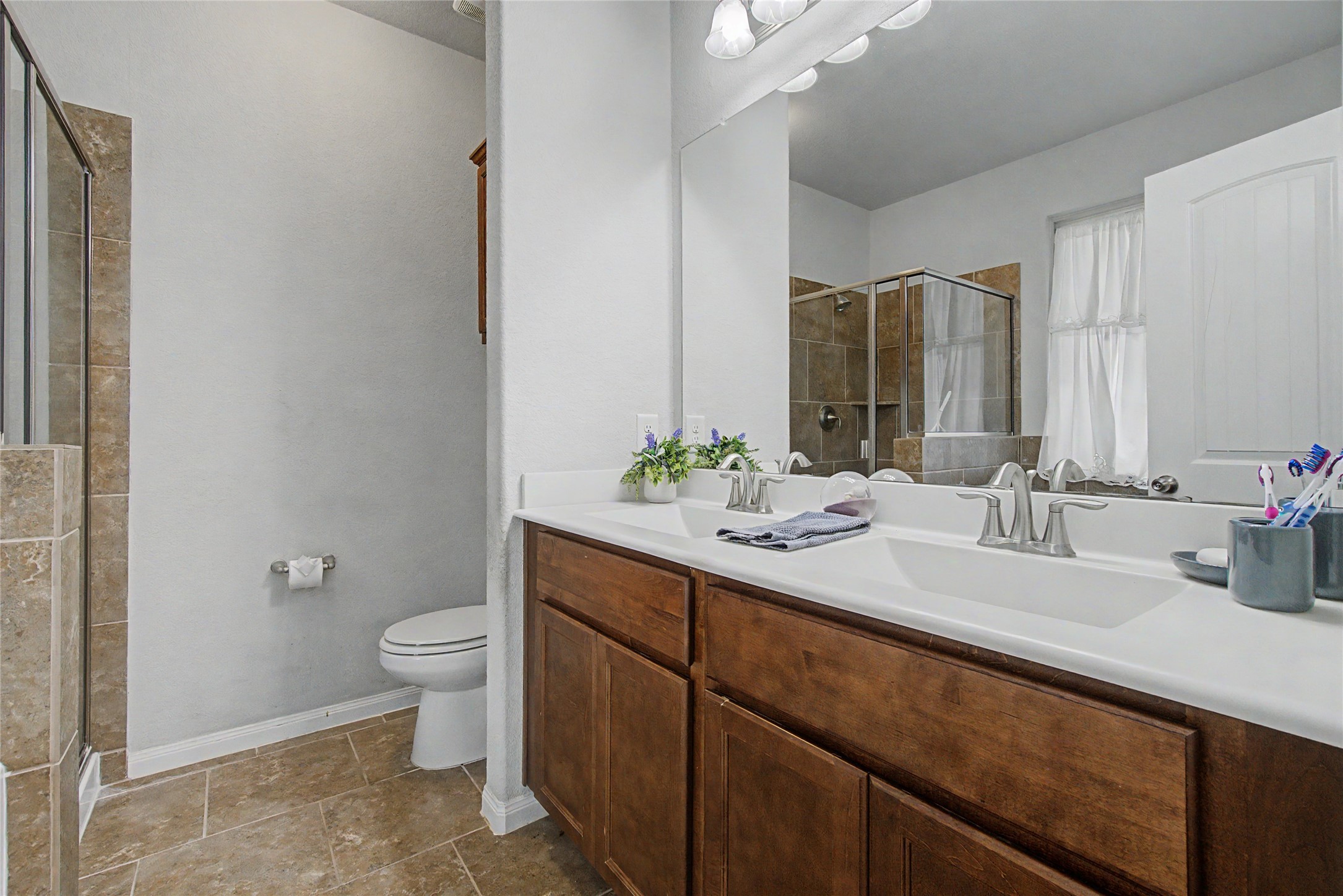 11231 Burning Tree Drive Property Photo 25