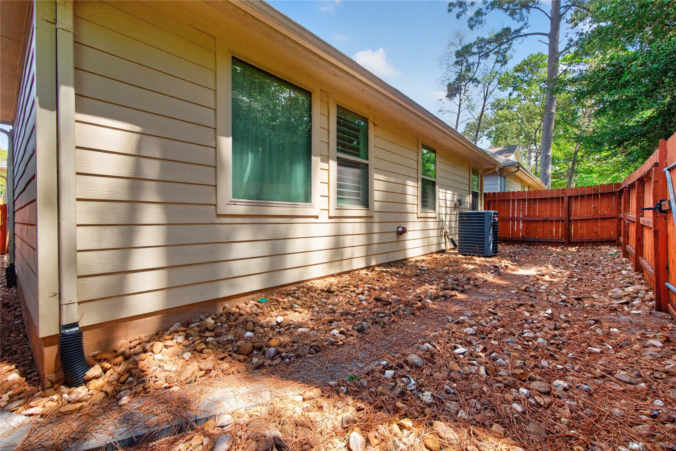 11231 Burning Tree Drive Property Photo 32