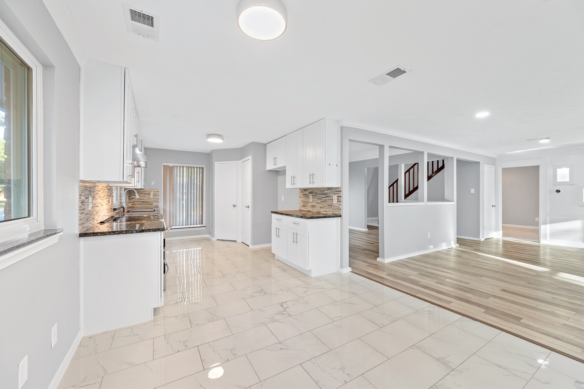 1363 Westgreen Boulevard Property Photo 12