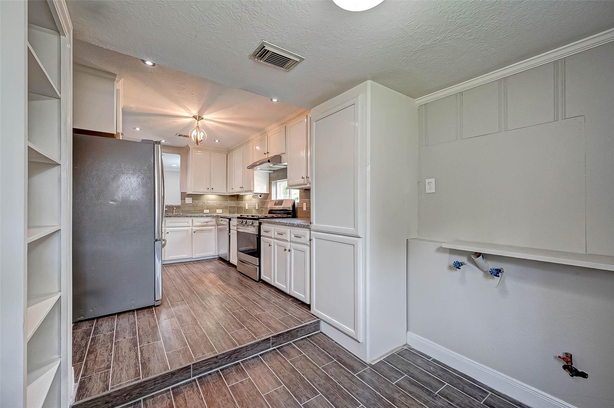1510 Walton Street Property Photo 19