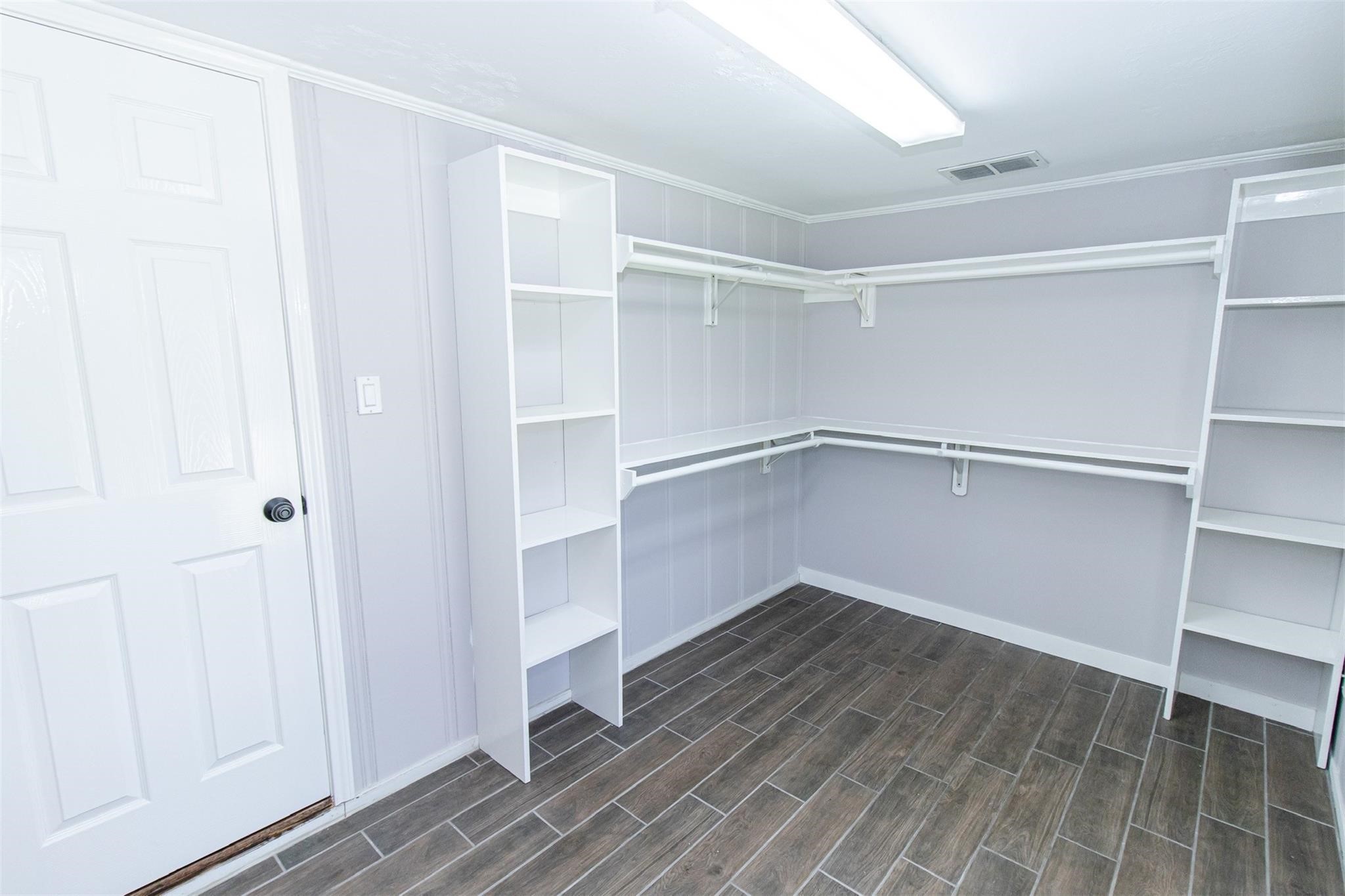 1510 Walton Street Property Photo 28