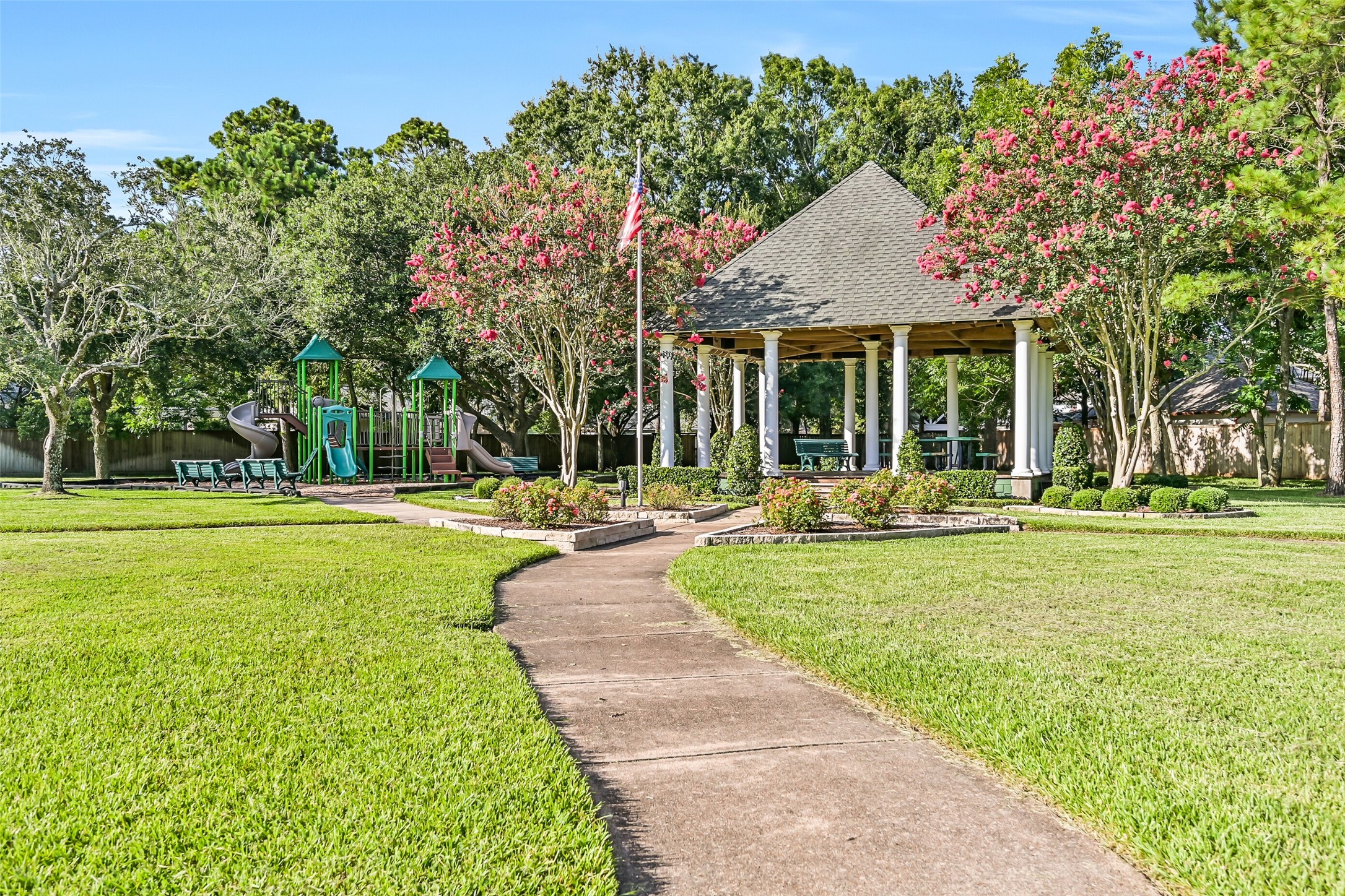 513 Meadow Bend Drive Property Photo 35
