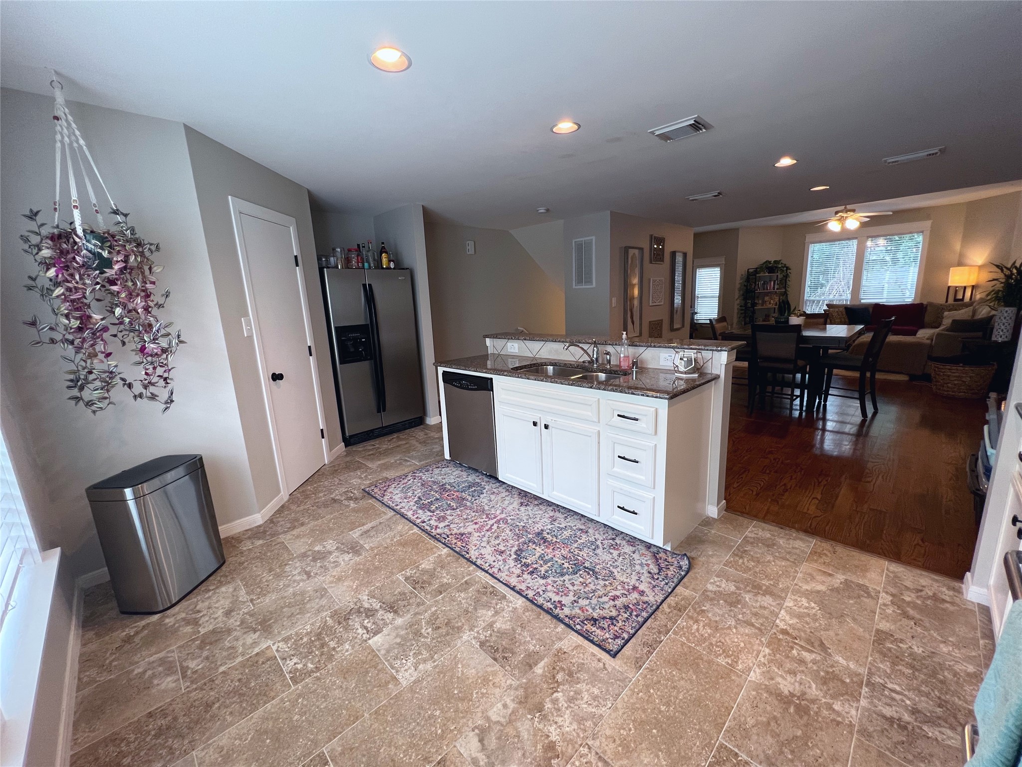 1728 Bevis Street Property Photo 5