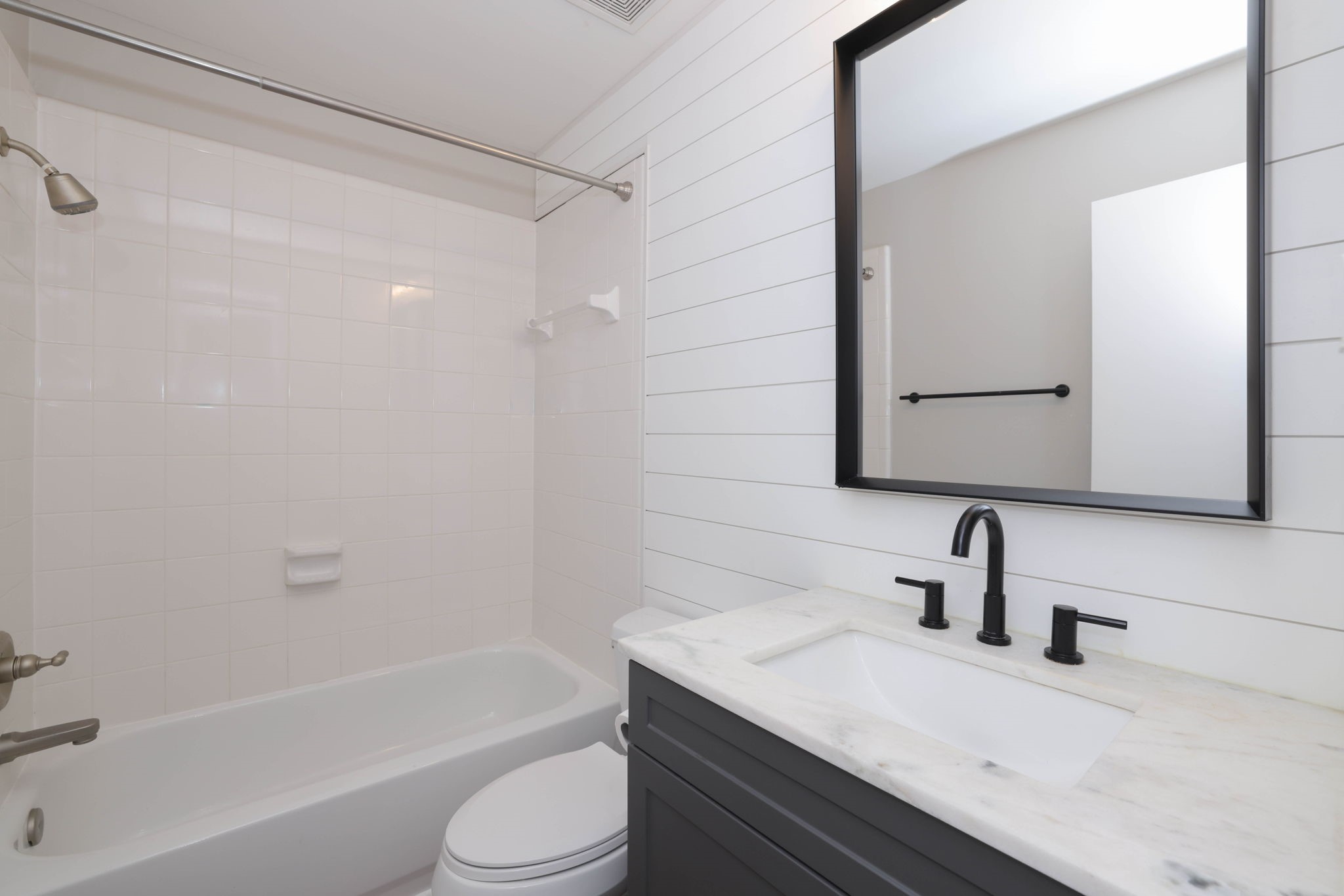 1728 Bevis Street Property Photo 6