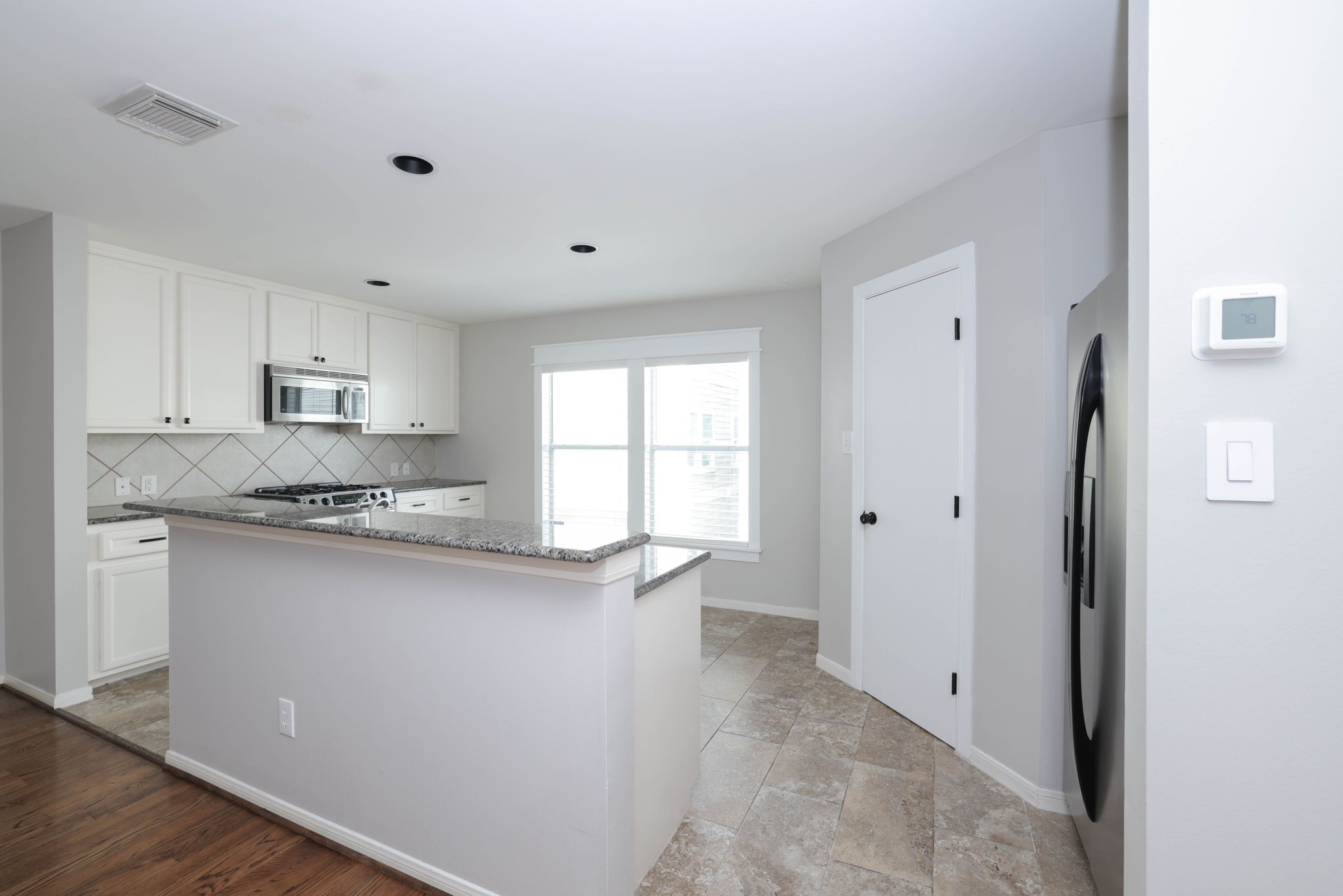 1728 Bevis Street Property Photo 7