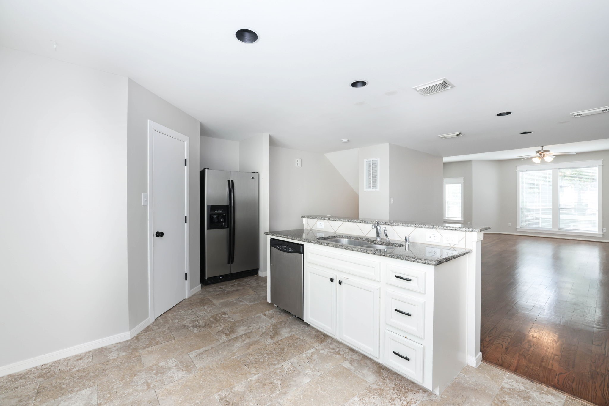 1728 Bevis Street Property Photo 9