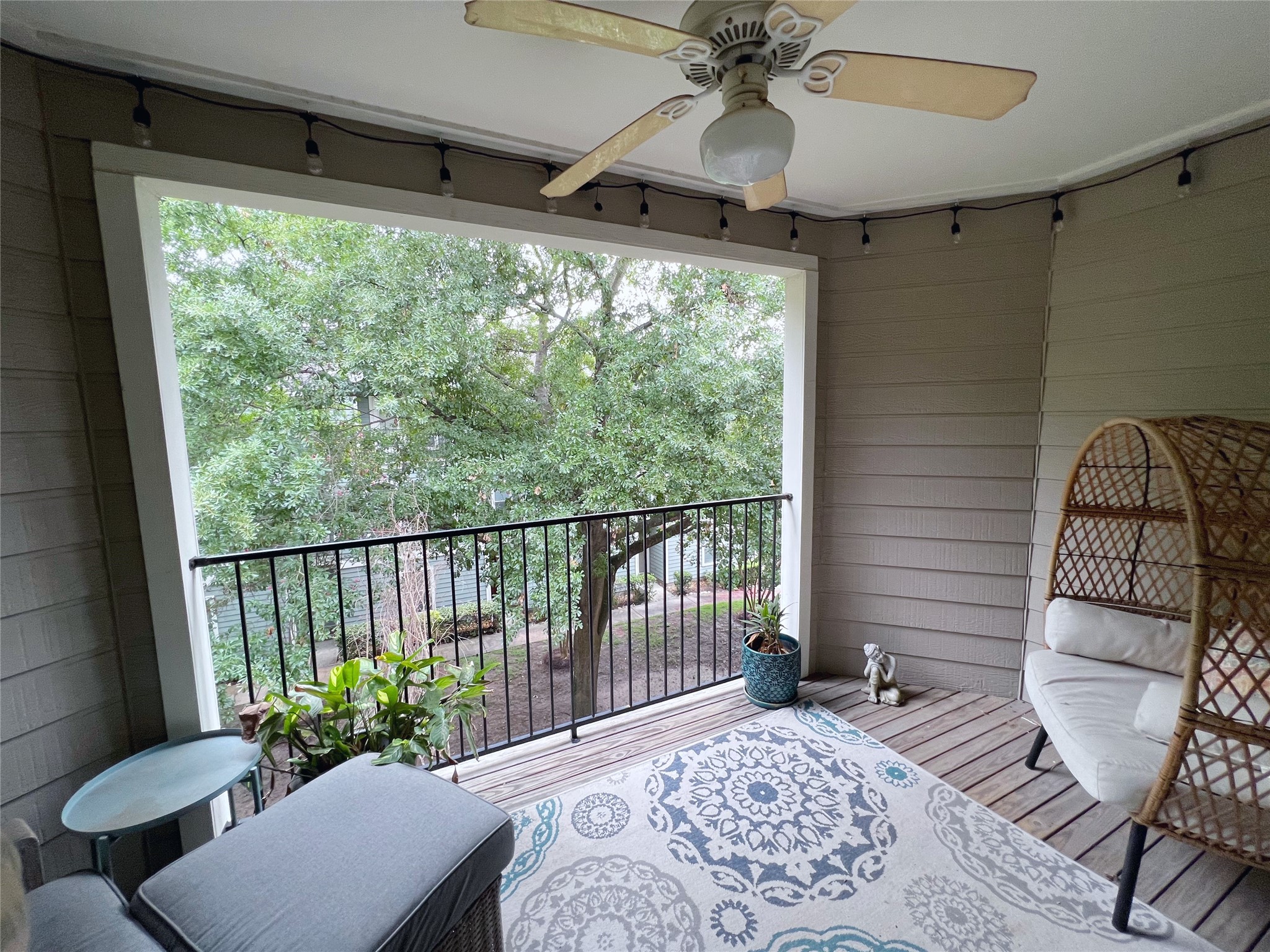 1728 Bevis Street Property Photo 18