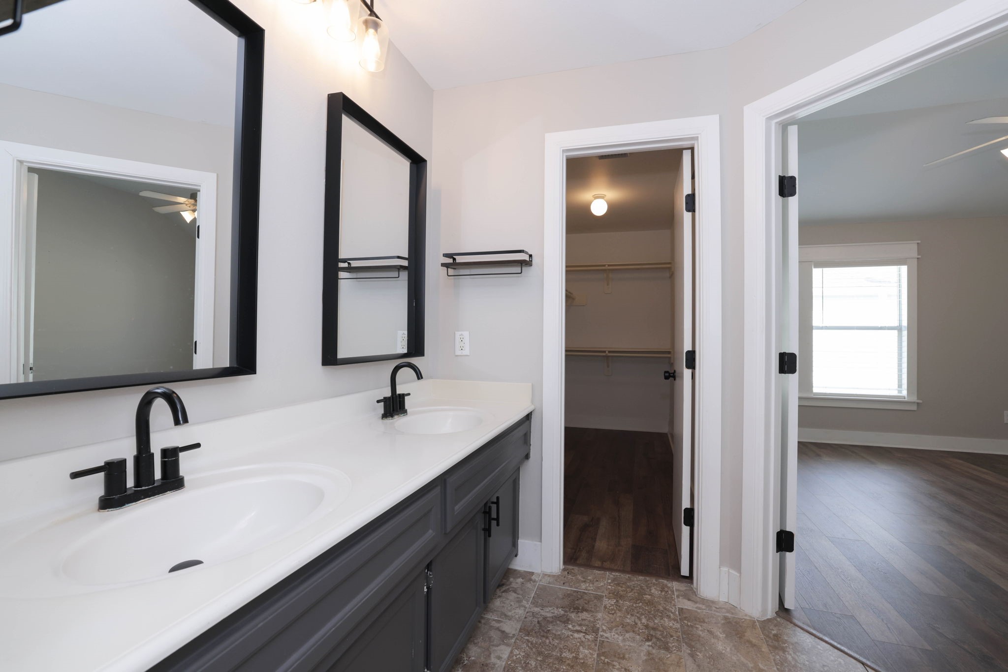 1728 Bevis Street Property Photo 25