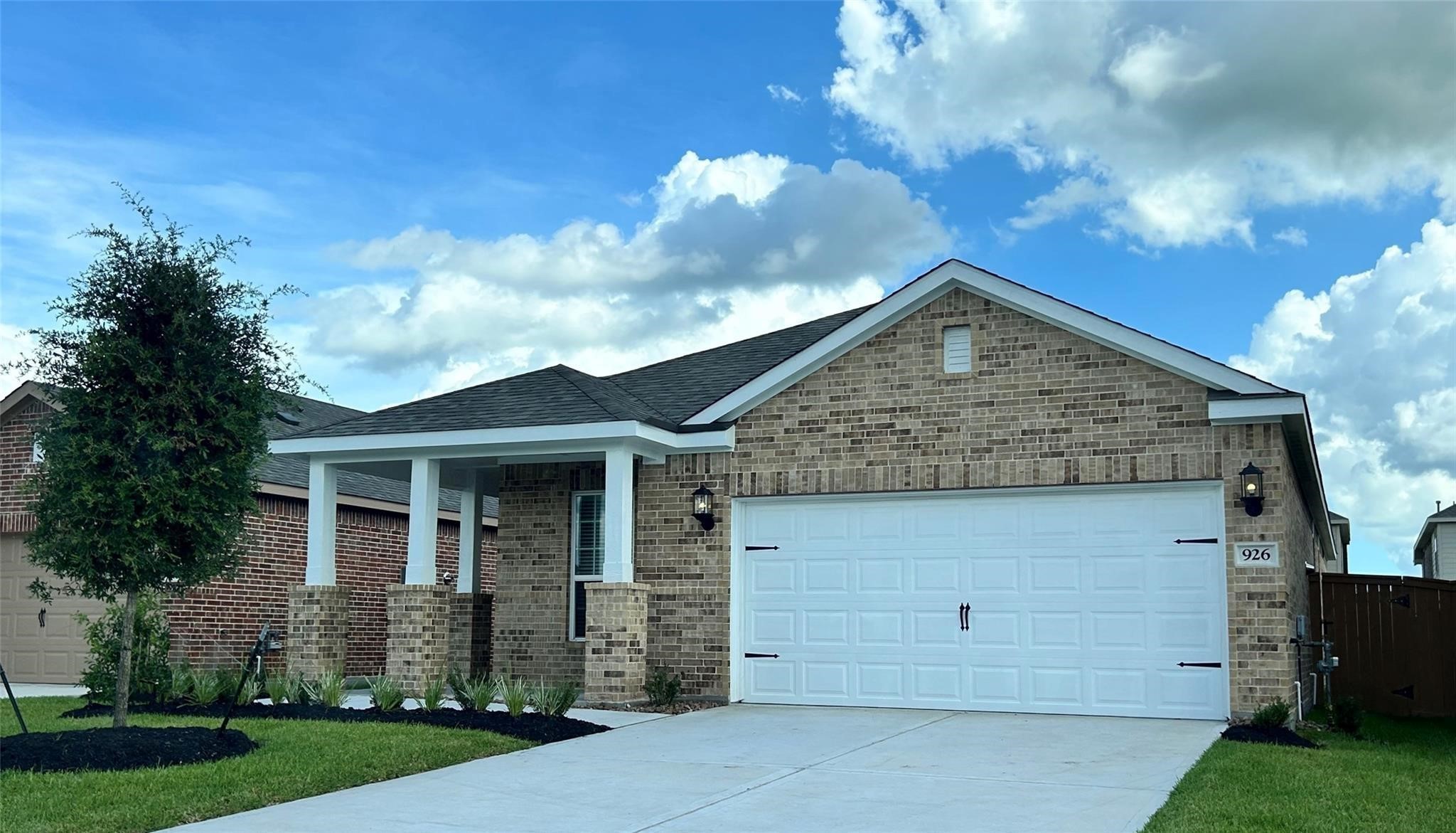 926 Whispering Winds Drive Property Photo