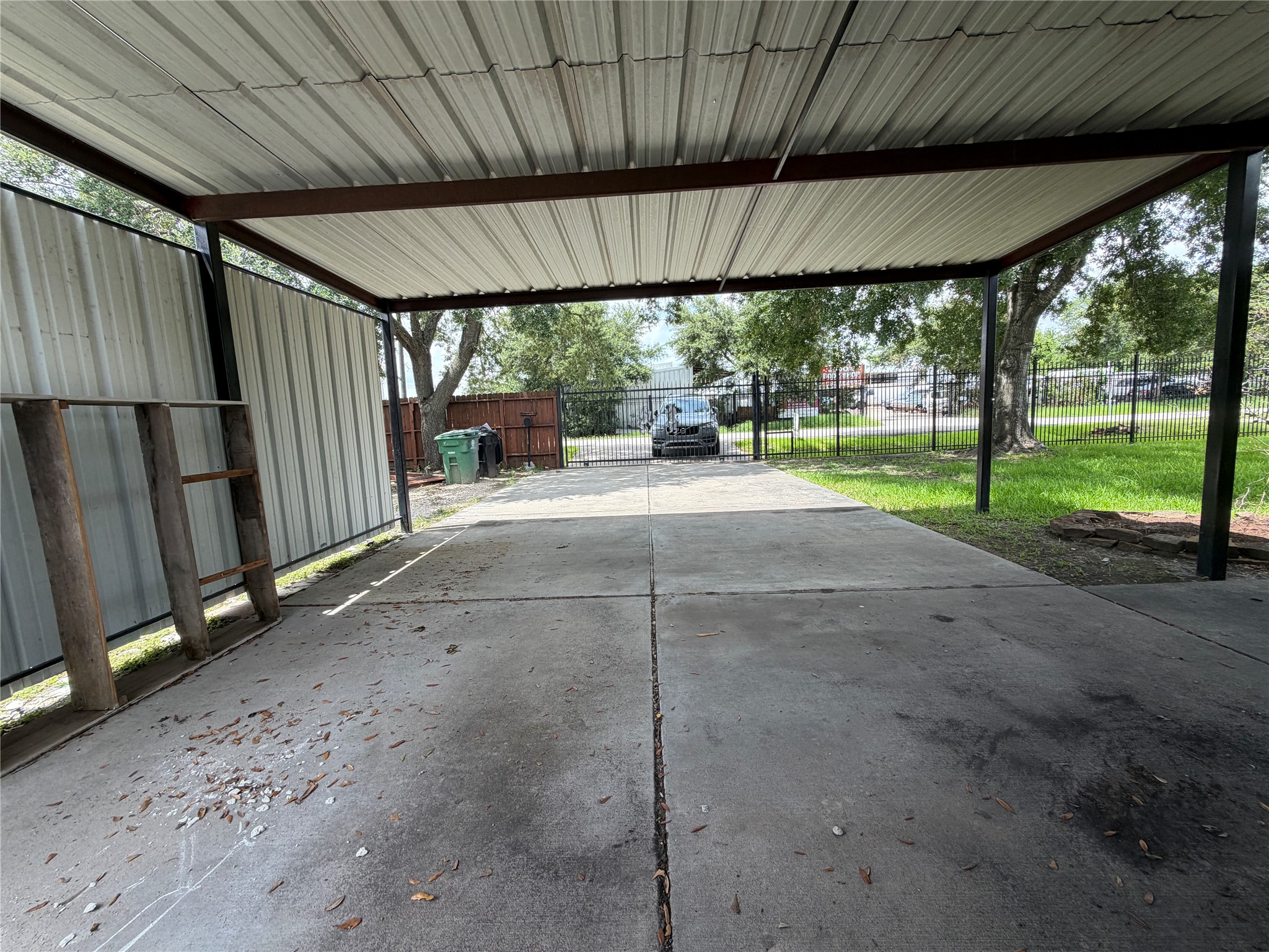 6009 Maple Street Property Photo 15