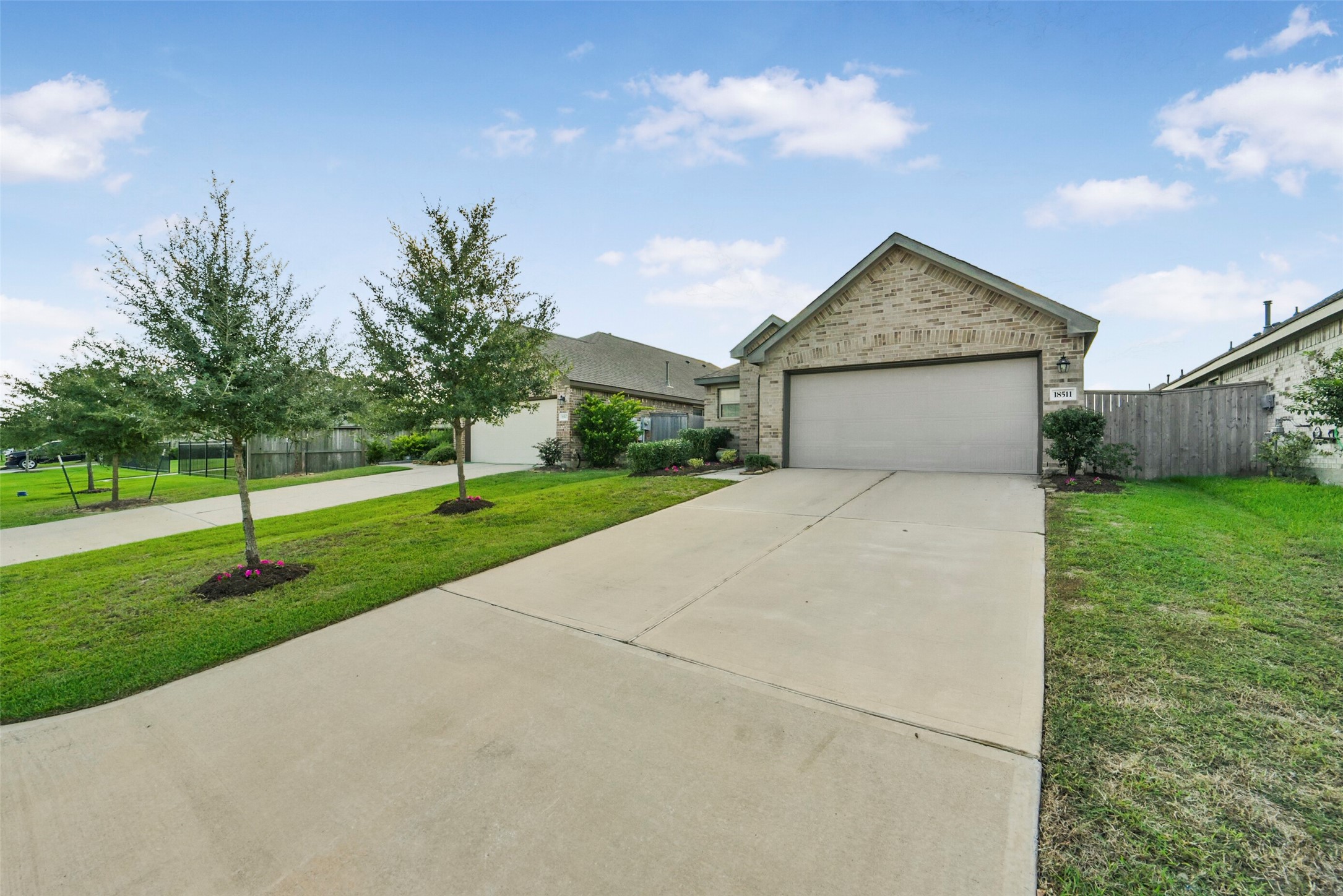 18511 Summit Ranch Drive Property Photo 3