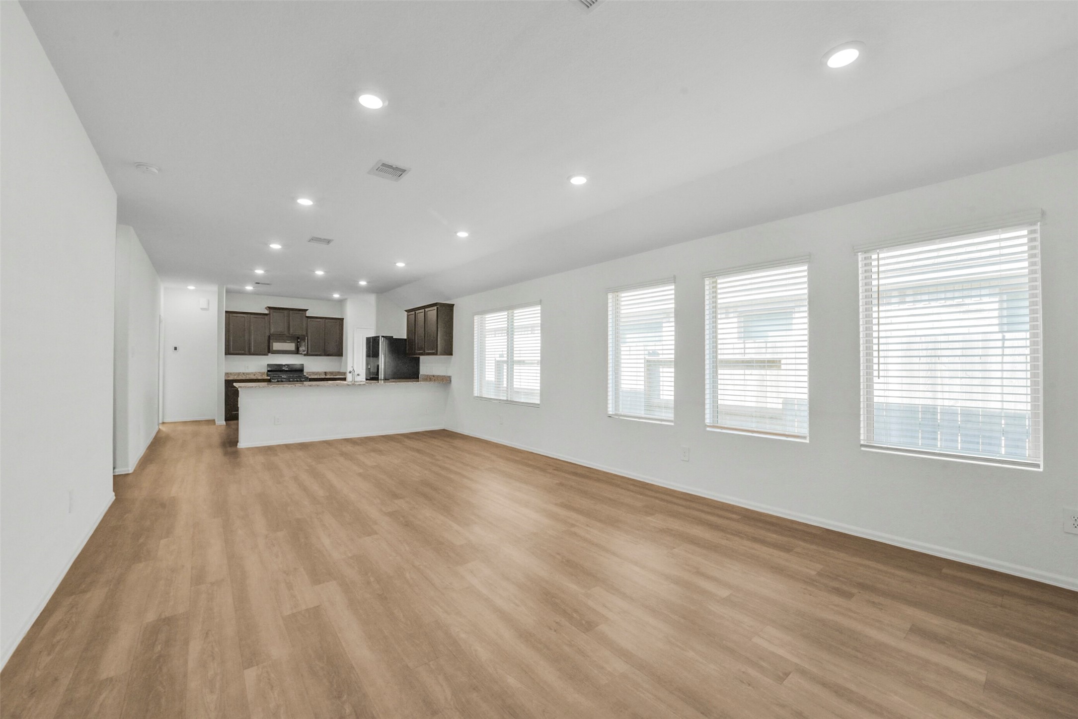 18511 Summit Ranch Drive Property Photo 5