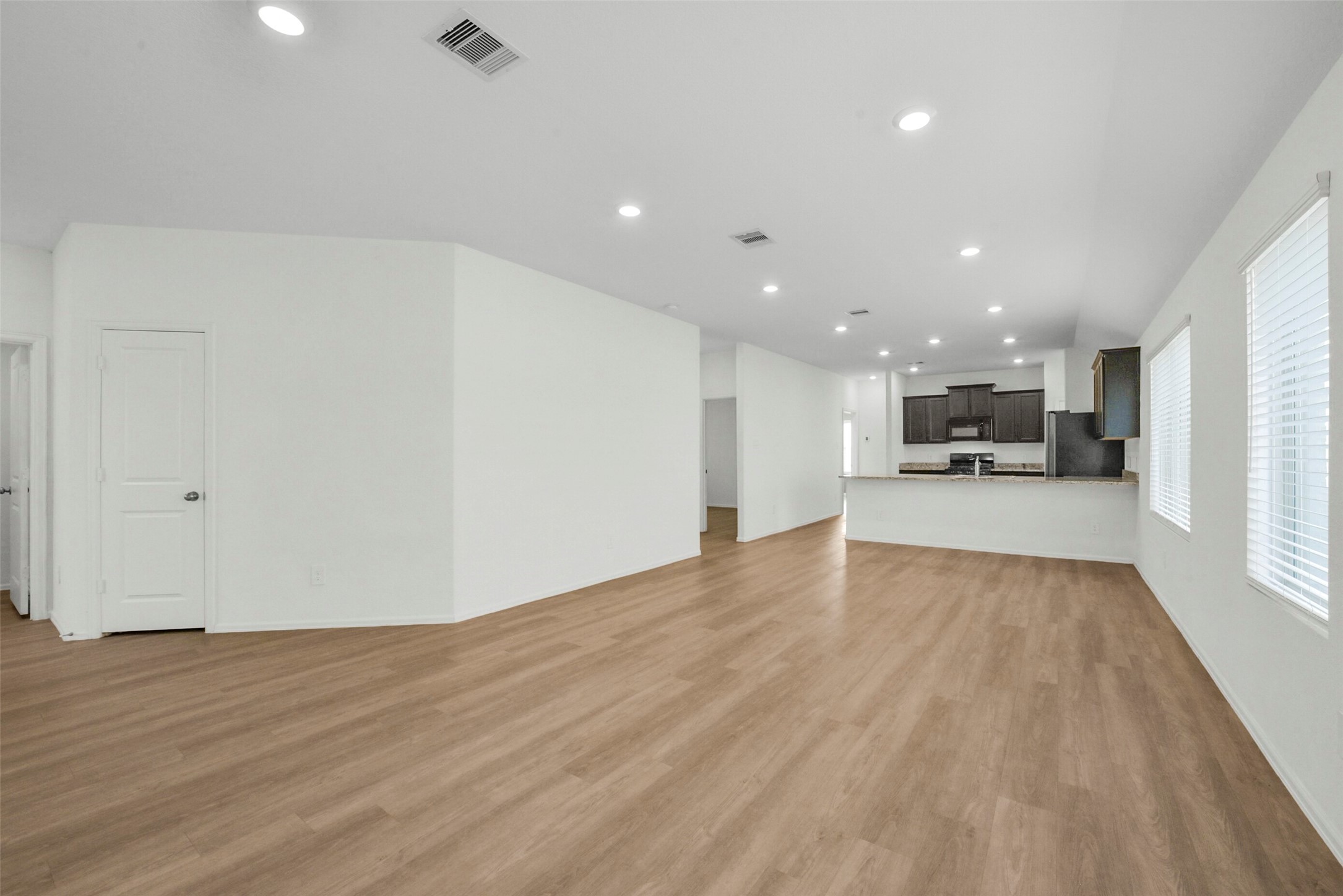 18511 Summit Ranch Drive Property Photo 6