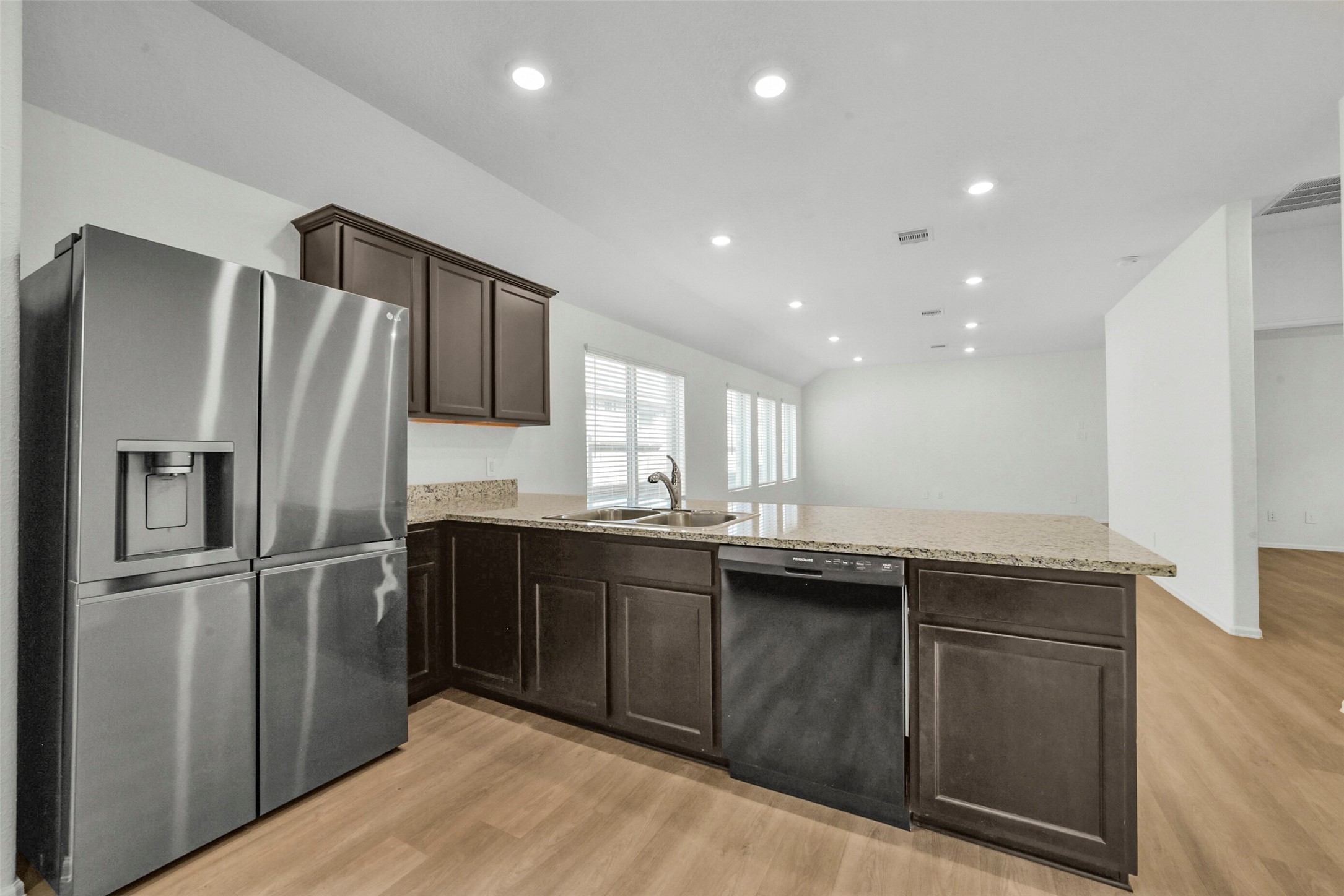 18511 Summit Ranch Drive Property Photo 13