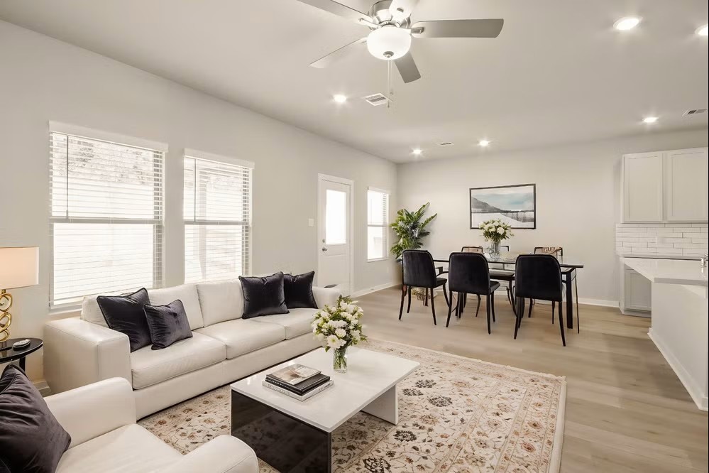 2016 Hidden Hills Lane Property Photo 1