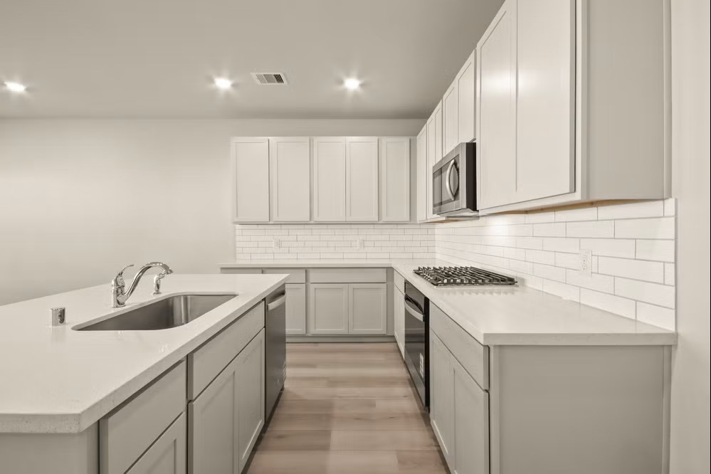 2016 Hidden Hills Lane Property Photo 3