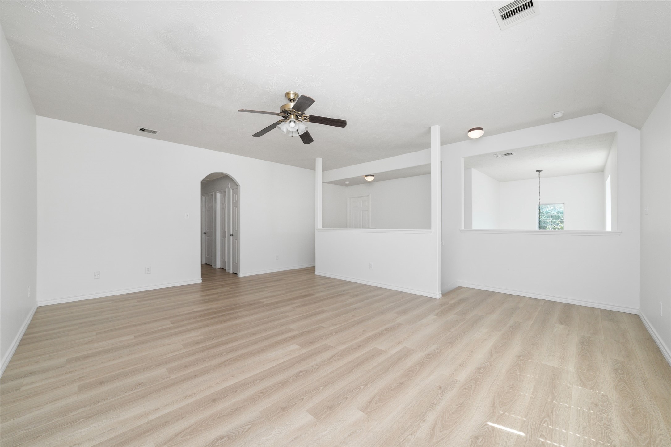 8914 Parlin Ridge Drive Property Photo 14