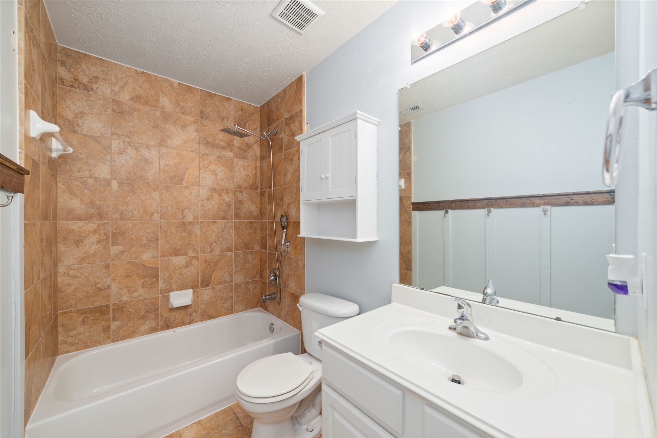 8914 Parlin Ridge Drive Property Photo 23