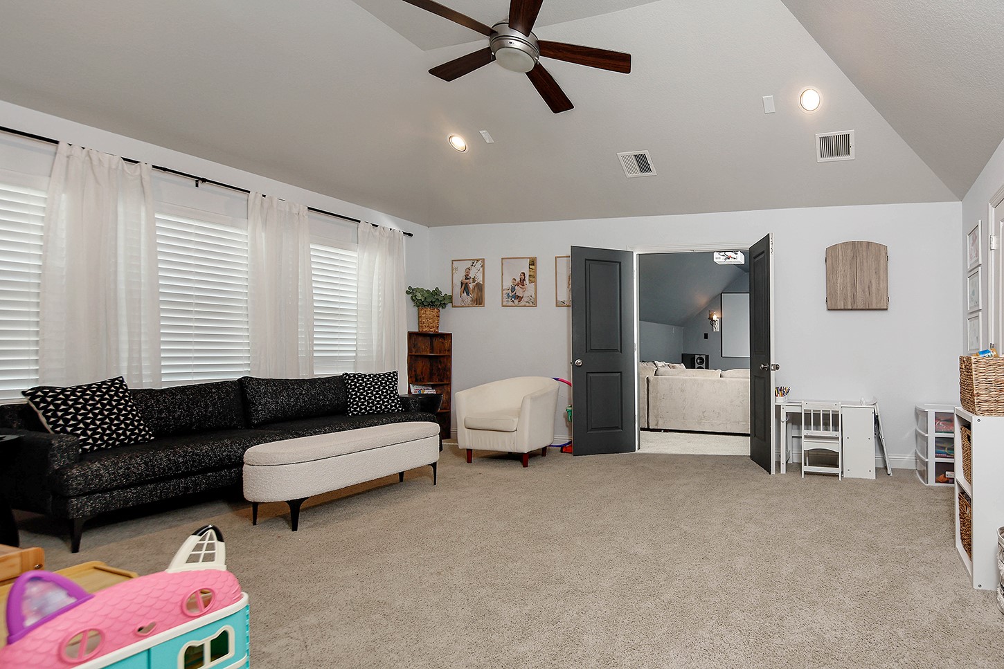55 Twin Ponds Place Property Photo 25