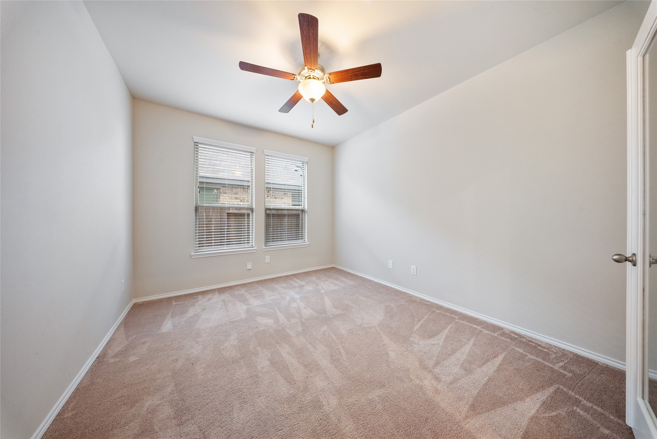 5031 Chestnut Orchard Drive Property Photo 10