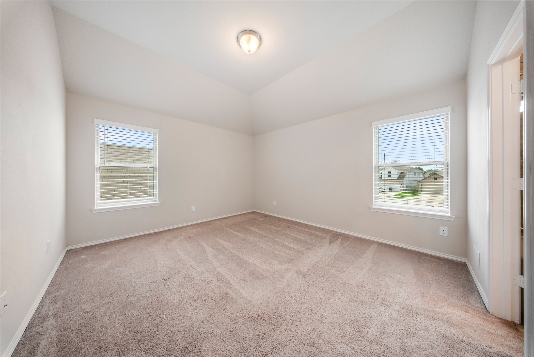 5031 Chestnut Orchard Drive Property Photo 23