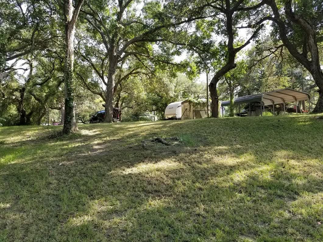 468 Riverside Drive Property Photo 4