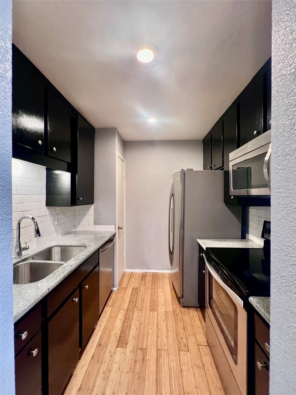 10047 Westpark Drive 18 Property Photo 3