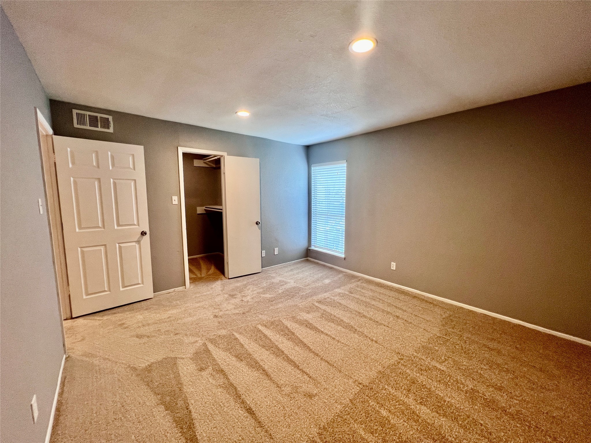 10047 Westpark Drive 18 Property Photo 5