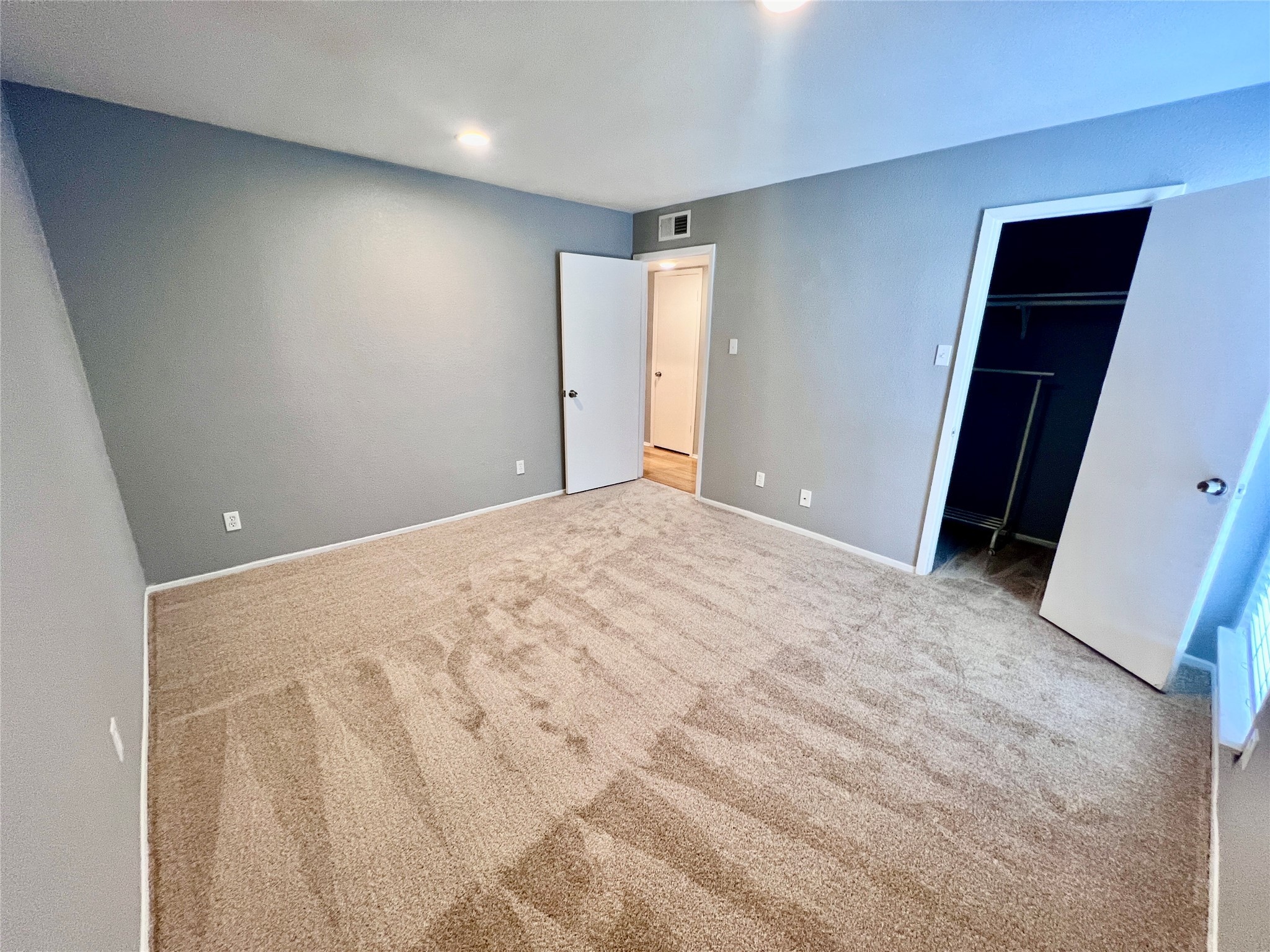 10047 Westpark Drive 18 Property Photo 7