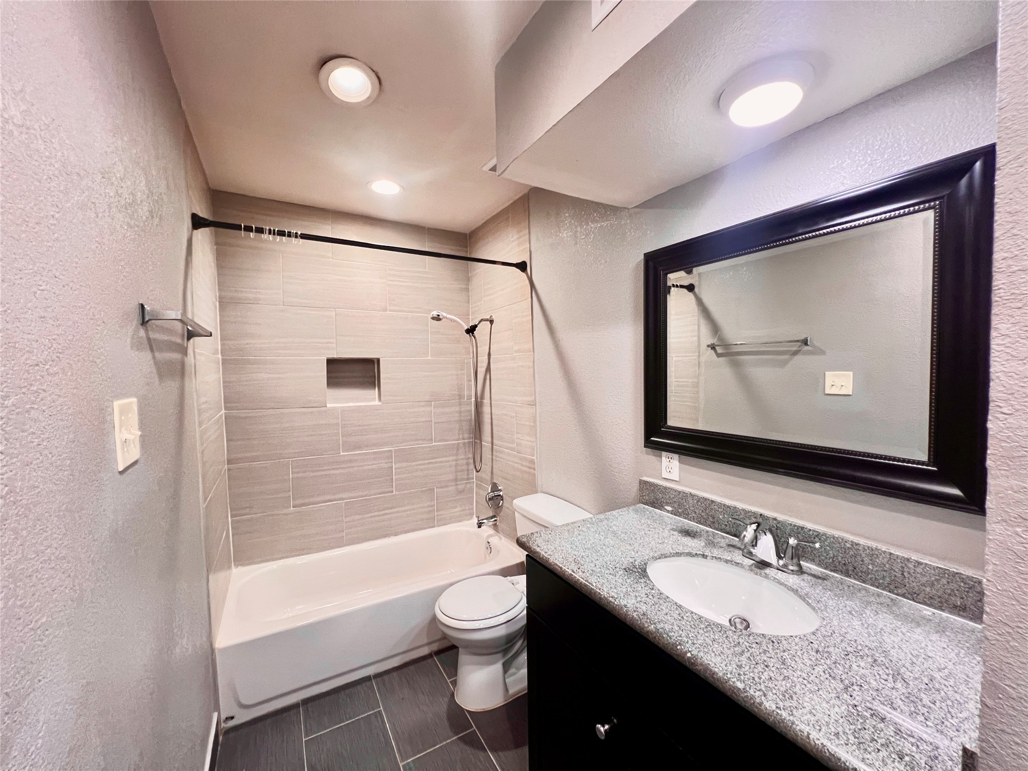 10047 Westpark Drive 18 Property Photo 8