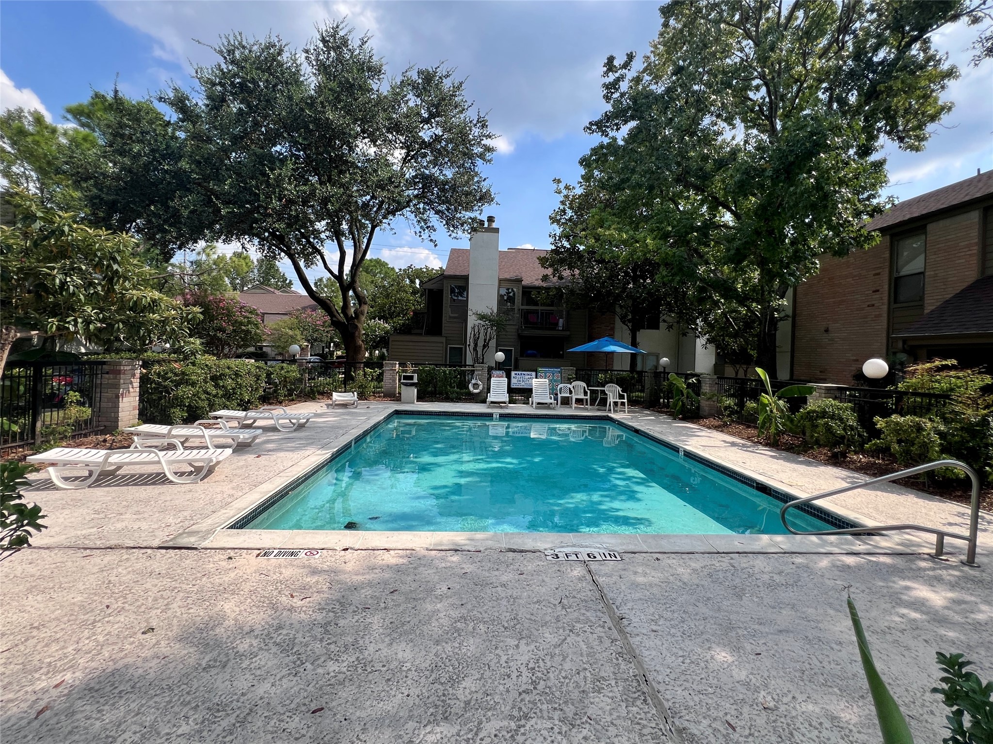 10047 Westpark Drive 18 Property Photo 13