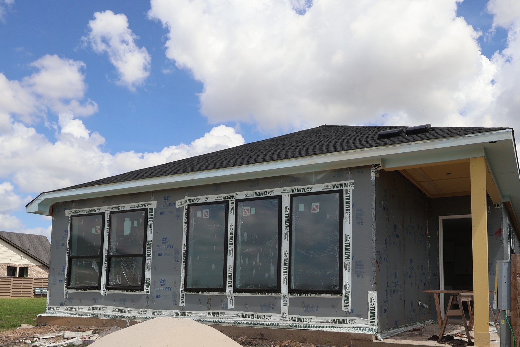 10918 Endeavor Drive Property Photo 3