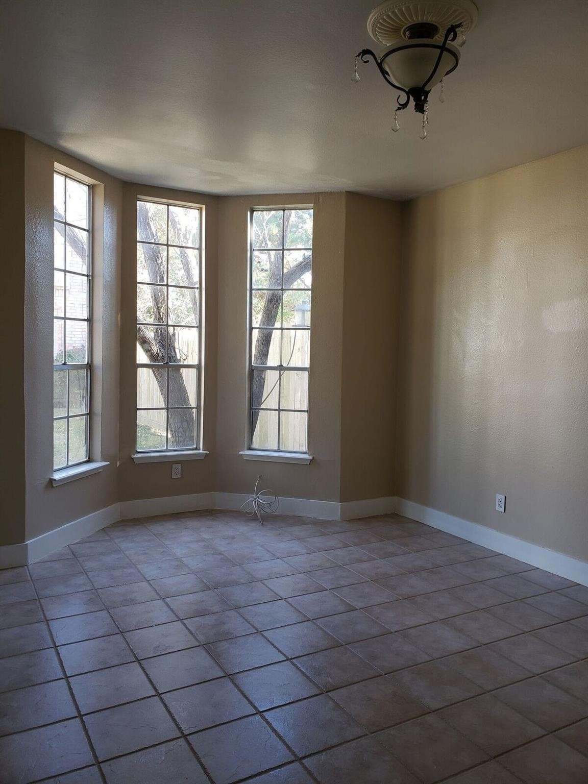 6649 Queensclub Drive Property Photo 10
