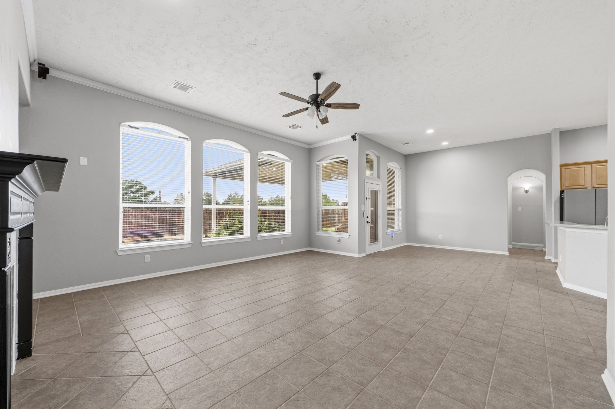 17207 Eagle Ledge Drive Property Photo 13