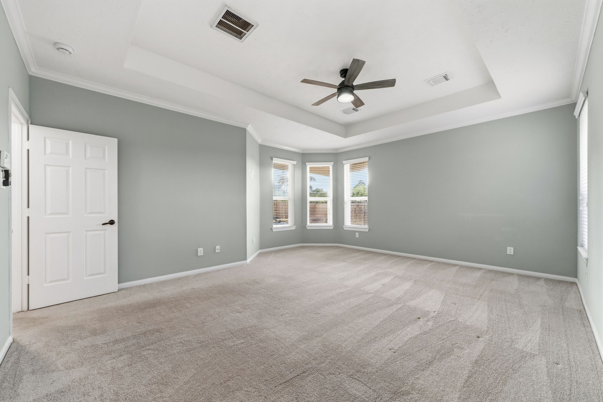 17207 Eagle Ledge Drive Property Photo 18