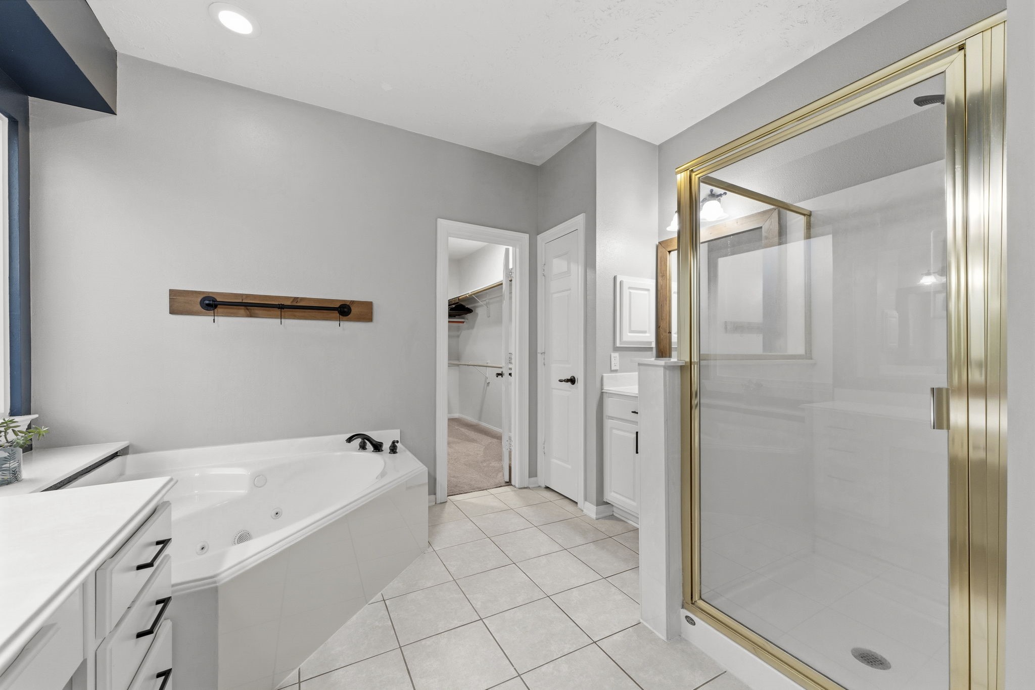 17207 Eagle Ledge Drive Property Photo 21