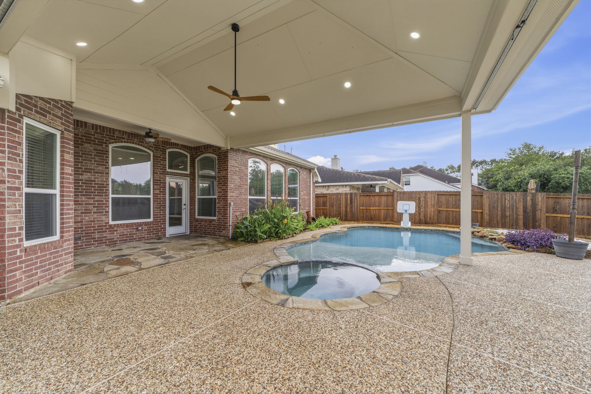 17207 Eagle Ledge Drive Property Photo 30